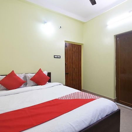 Oyo 43461 Atithya Guest House Sri Niketan Buitenkant foto