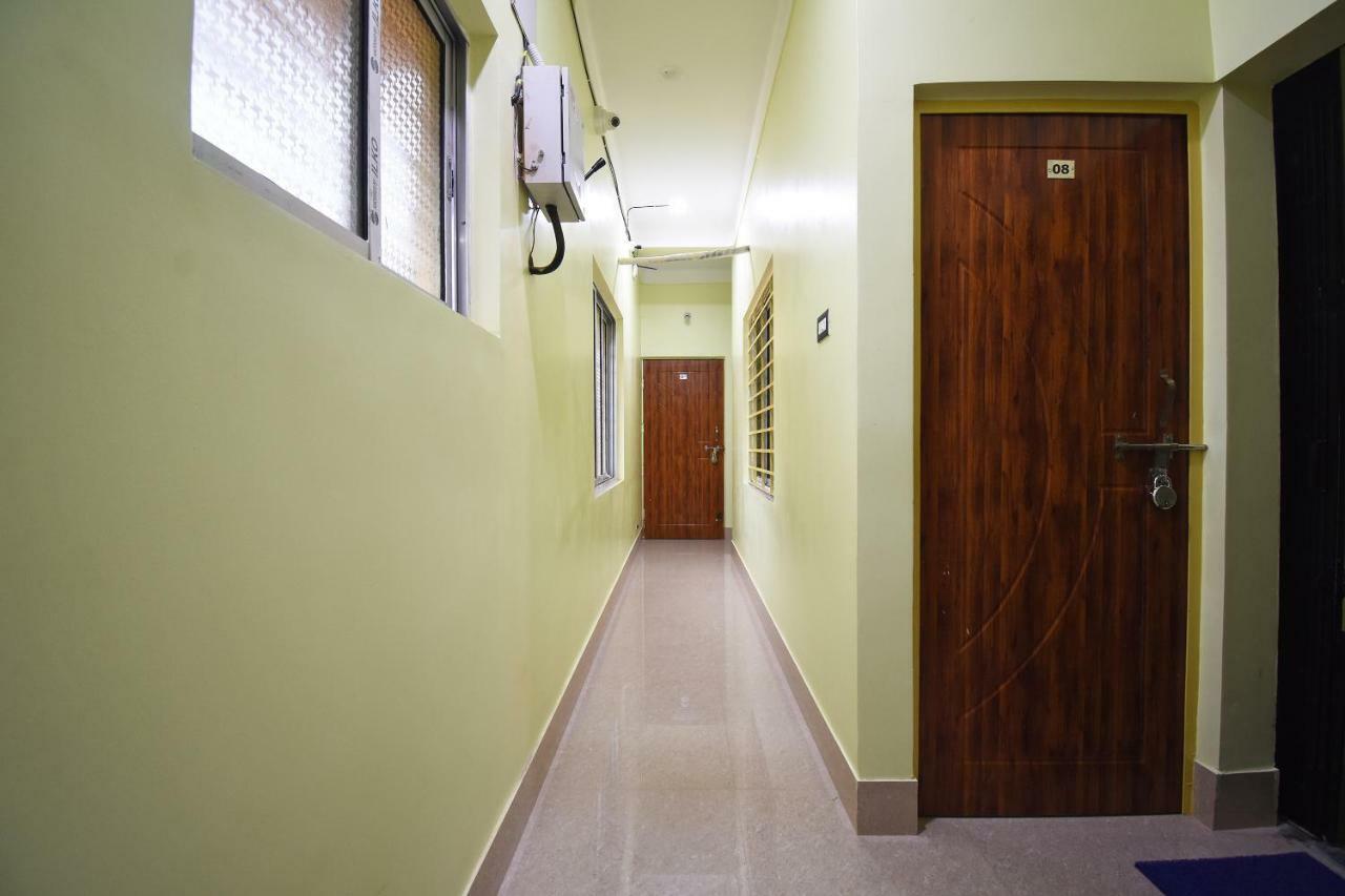 Oyo 43461 Atithya Guest House Sri Niketan Buitenkant foto